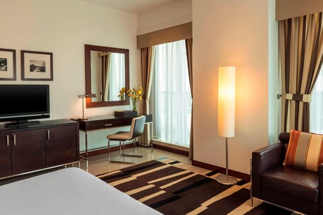 Four Points by Sheraton Sheikh Zayed Road, Dubai - Image 71