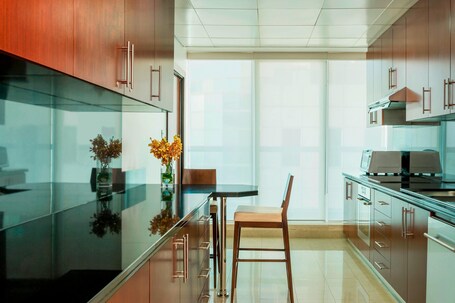 Four Points by Sheraton Sheikh Zayed Road, Dubai - Image 37