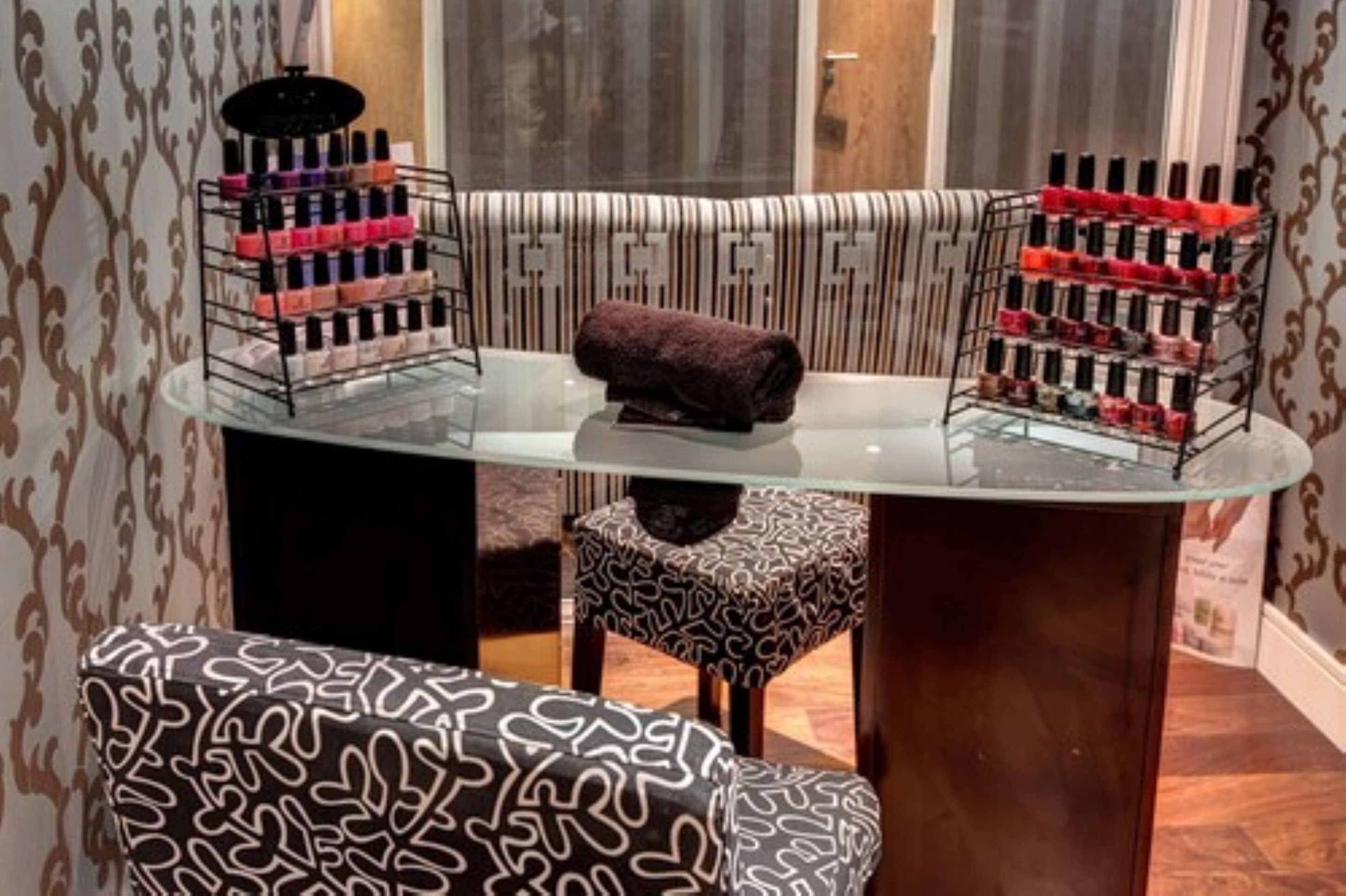 couples treatment room(s), body treatments, aromatherapy, body wraps