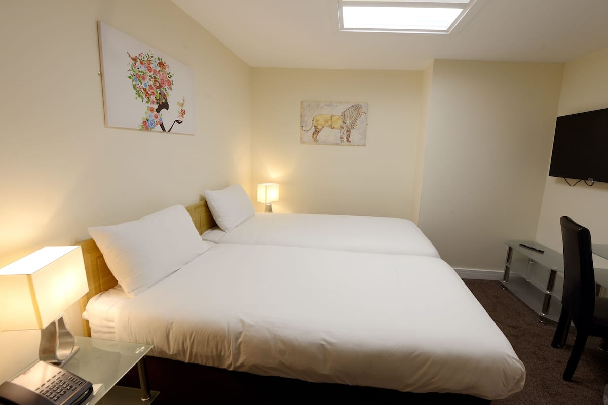 Small Twin Room | Premium bedding, bed sheets, wheelchair access