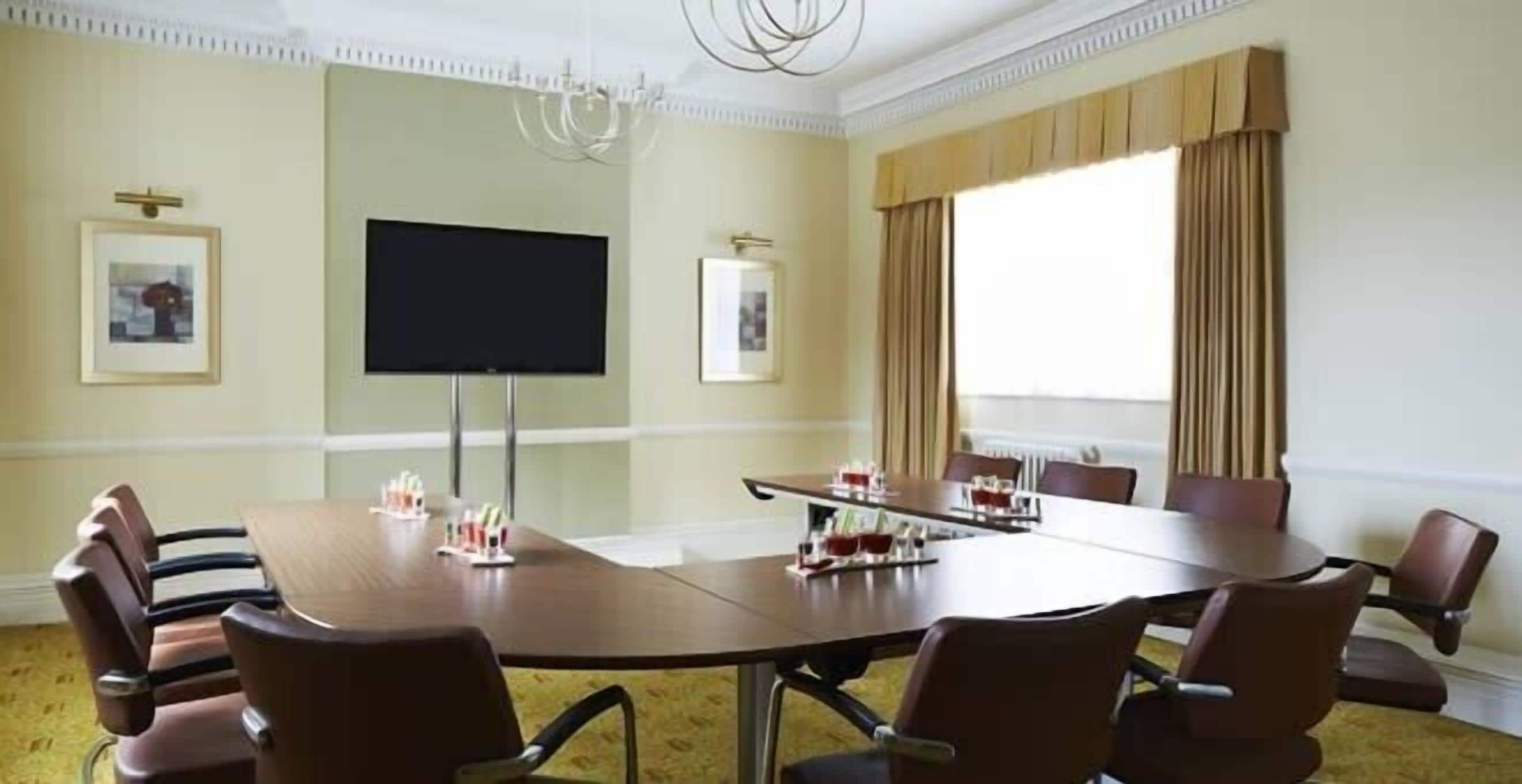 Photo - Sprowston Manor Hotel, Spa & Golf