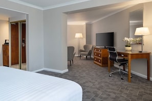 Superior Room, 1 King Bed with Sofa bed