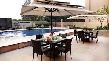 3 ristoranti, aperti a colazione