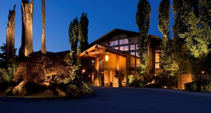 Willows Lodge