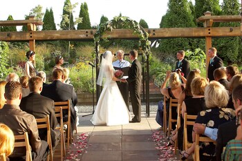 Indoor wedding at Willows Lodge