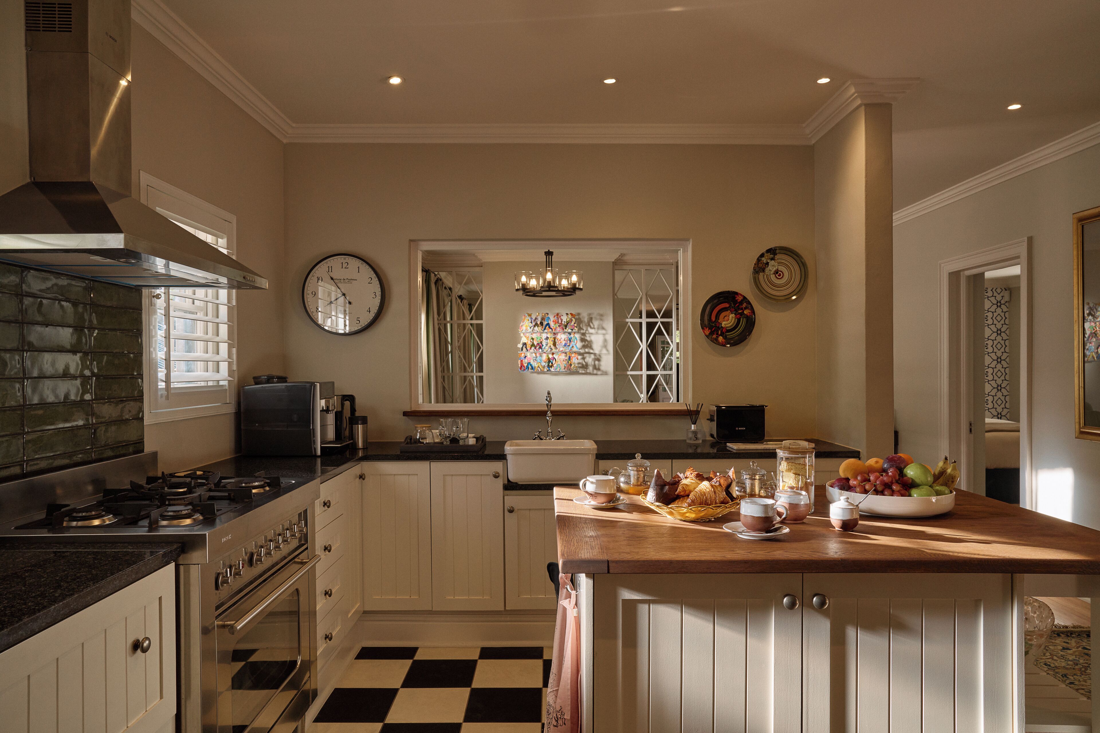 Photo - Le Quartier Francais