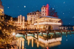 Front of property - Hotel Schloss Seefels (Techelsberg am Worther See)