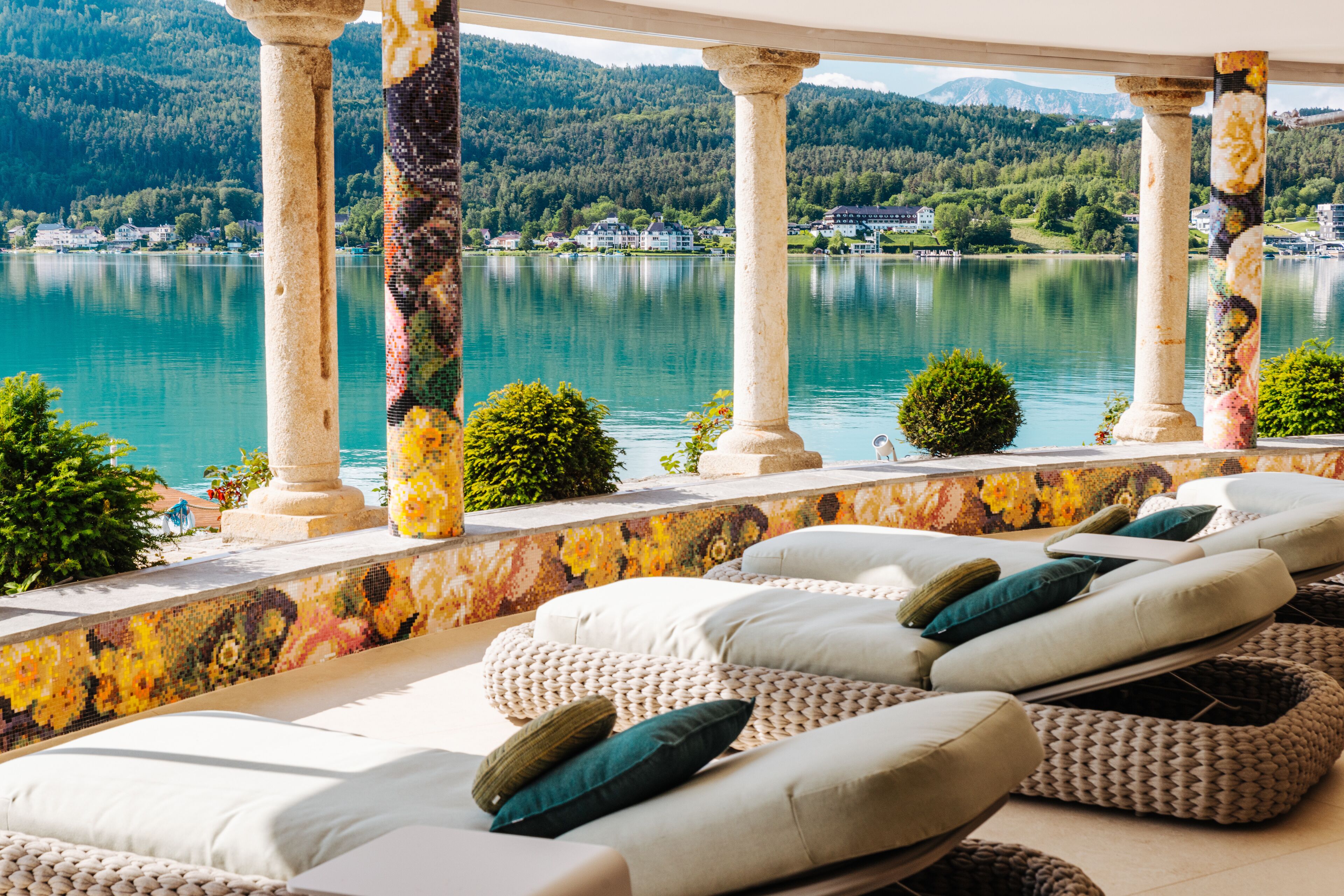 身体护理、芳香疗法、热石按摩、瑞典式按摩、运动按摩、身体磨砂