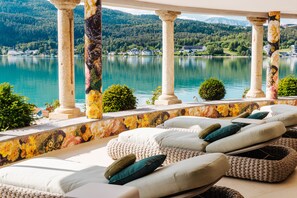 Soins corporels, soins d'aromathérapie, massages aux pierres chaudes