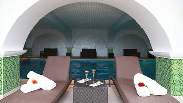 Bilik rawatan pasangan, sauna, tab panas, bilik wap