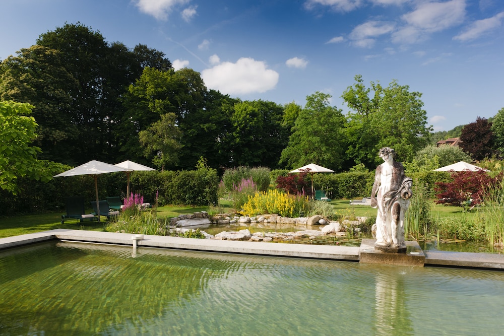 Château de Germigney, R&C 5 étoiles - Hôtel, Restaurant & Spa - Jura by null