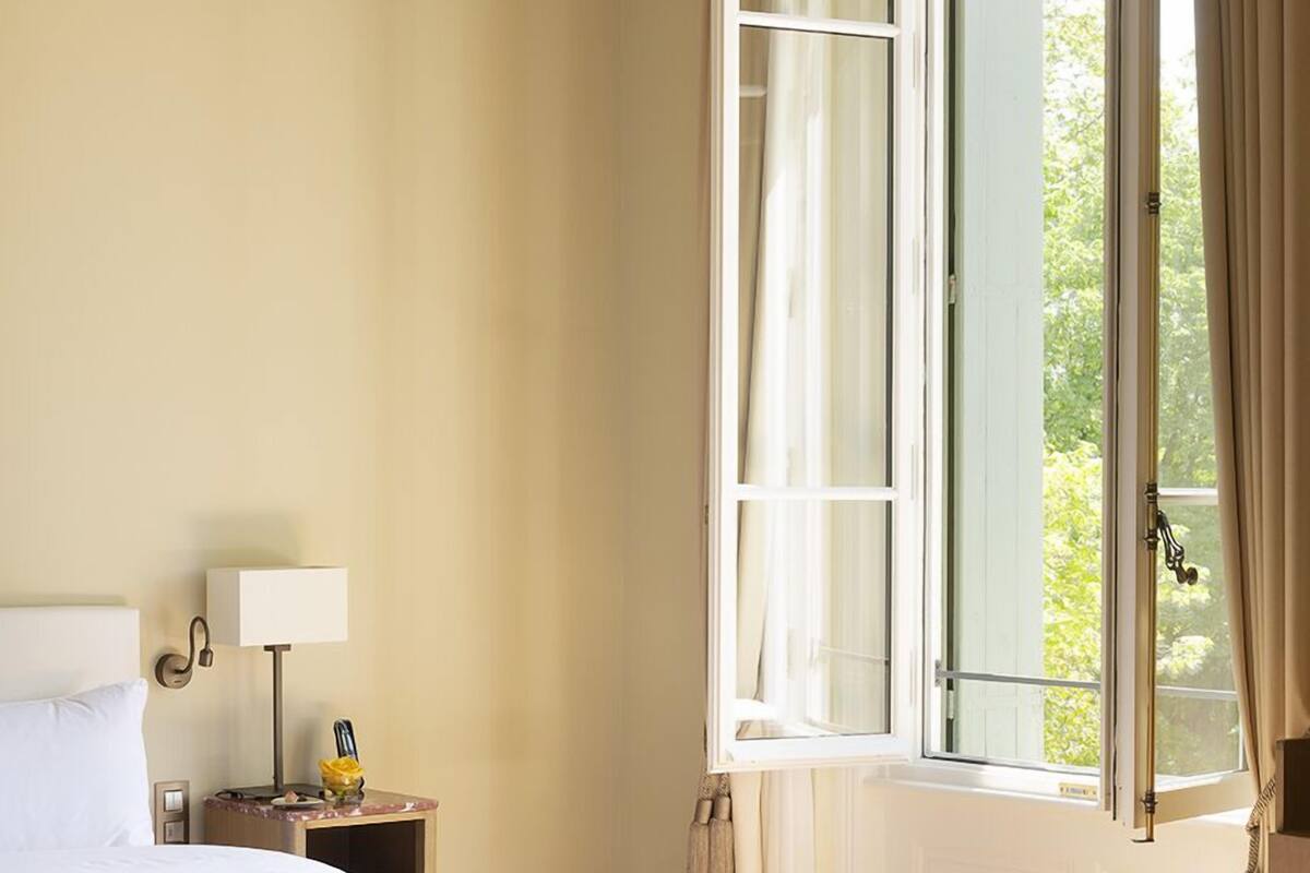 Junior Suite | Premium bedding, pillowtop beds, minibar, in-room safe