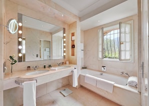 Villa, 3 Bedrooms | Premium bedding, minibar, in-room safe, soundproofing - Chateau Saint-Martin & Spa, Oetker Hotels (Vence)
