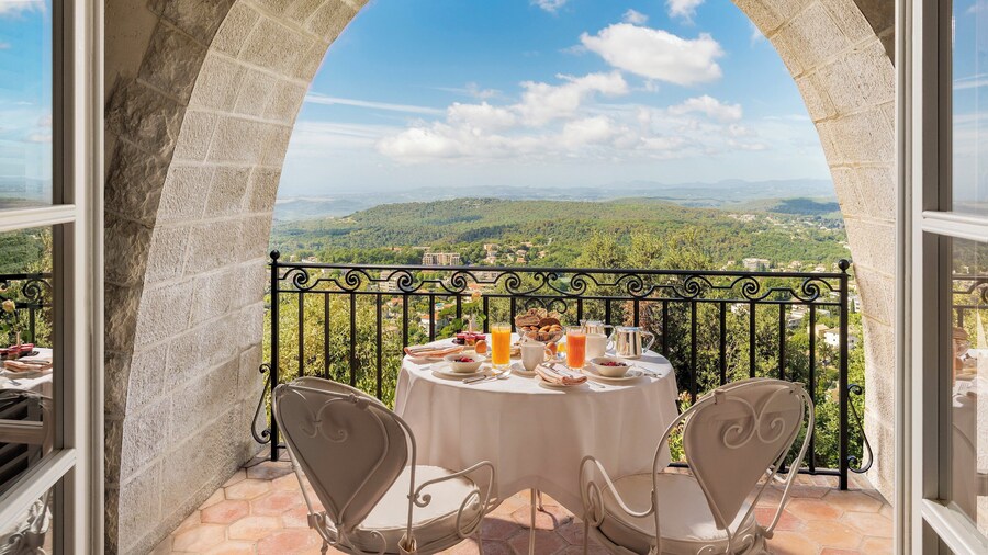 Chateau Saint-Martin & Spa, Oetker Hotels