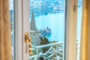 Superior Double Room | Egyptian cotton sheets, premium bedding, free minibar items