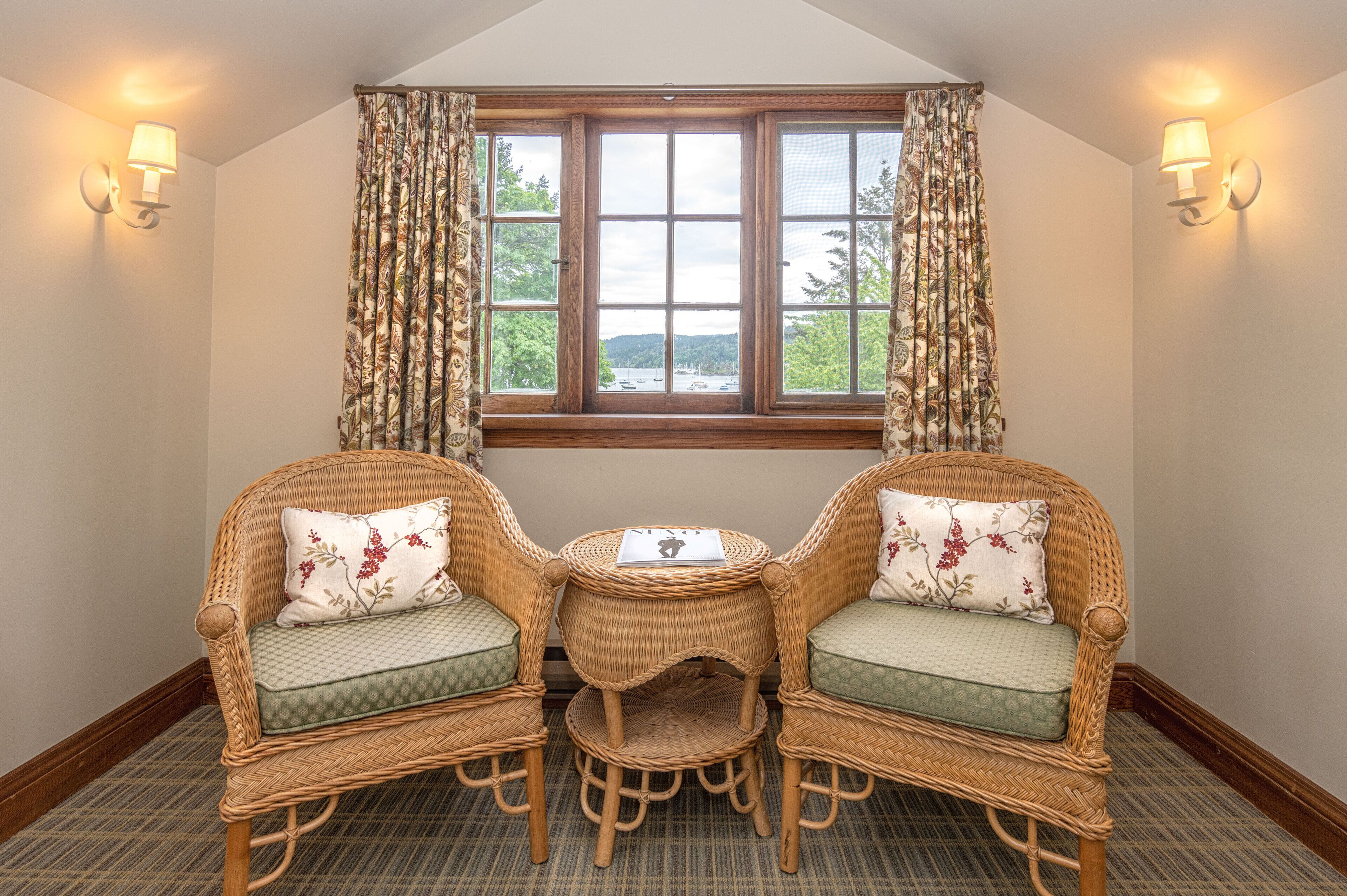 farm house up to 3 person occupancy - english breakfast | living area | led tv, fireplace