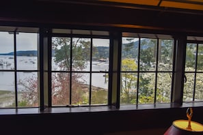 Manor House Up to 4 Person Occupancy - English Breakfast | View from room