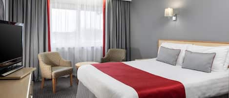 Deluxe Double Room, 1 Double Bed | Premium bedding, desk, iron/ironing board, cribs/infant beds