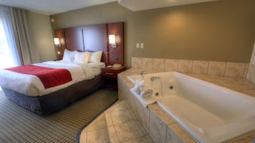 Suite, 1 King Bed, Non Smoking, Hot Tub | Premium bedding, in-room safe, desk, laptop workspace