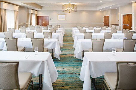 Embassy Suites by Hilton Destin Miramar Beach - Image 26