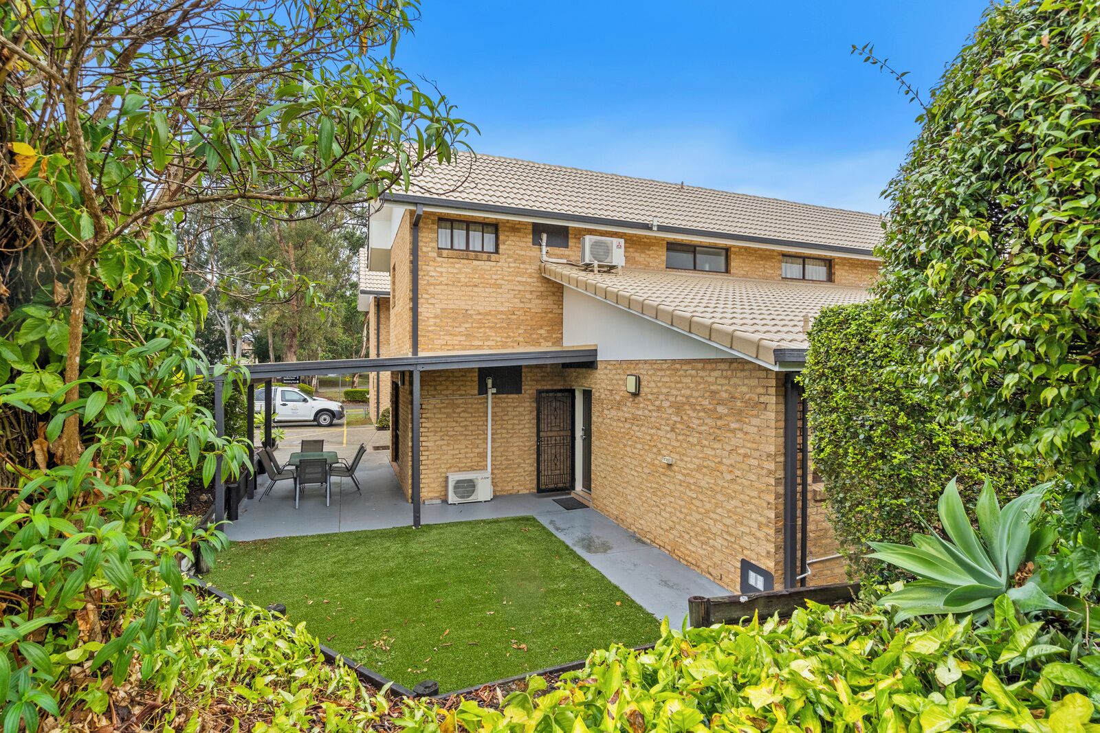 Villa, 2 Bedrooms | Premium bedding, pillowtop beds, blackout drapes, soundproofing