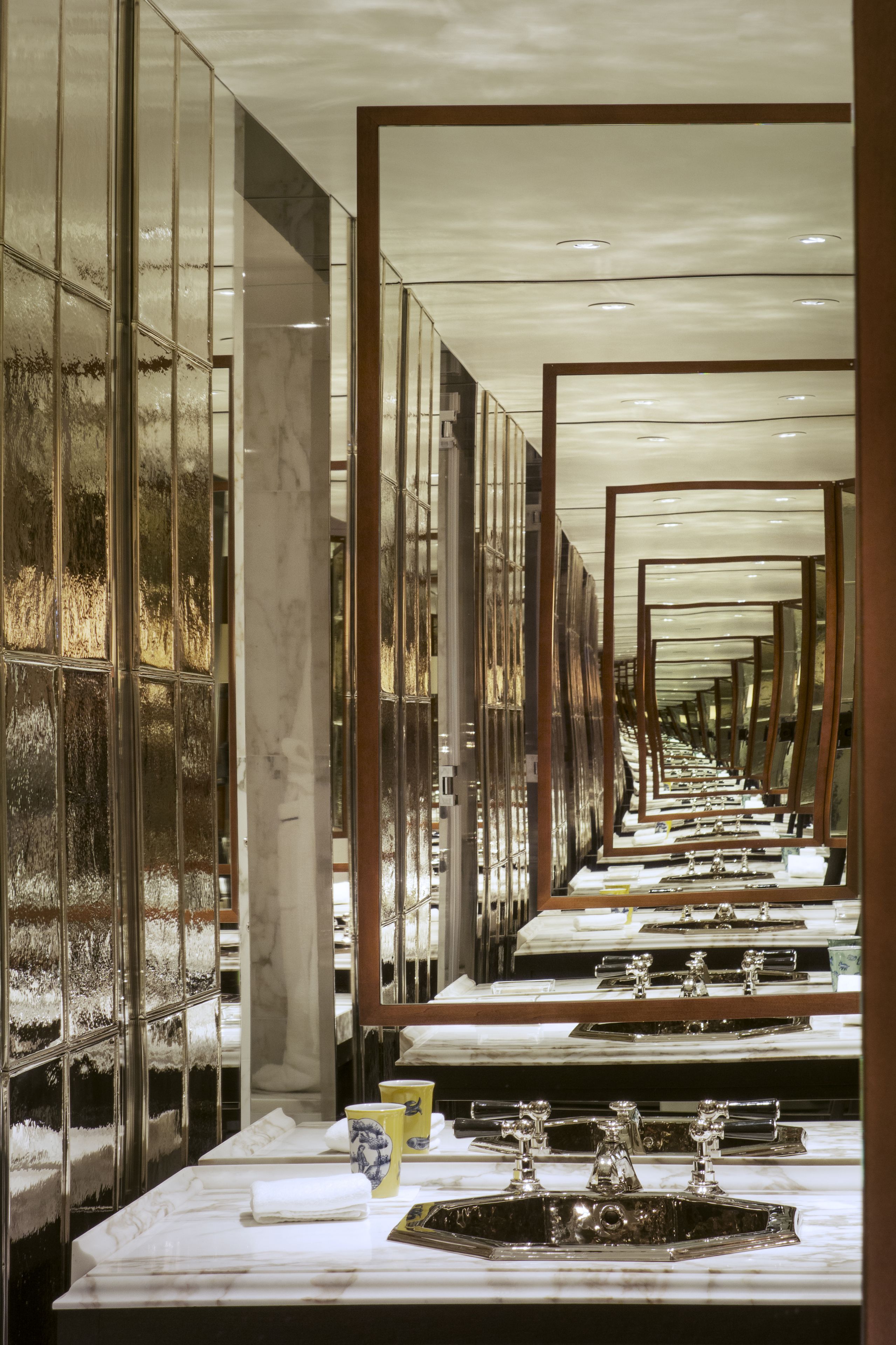 room (holborn) | bathroom sink