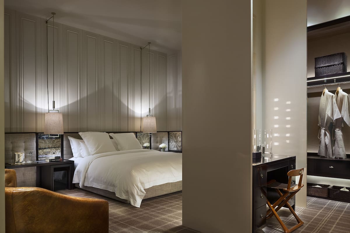 Room (Noble) | 1 bedroom, premium bedding, down comforters, memory foam beds