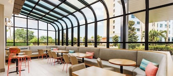 Hyatt Place across from Universal Orlando Resort