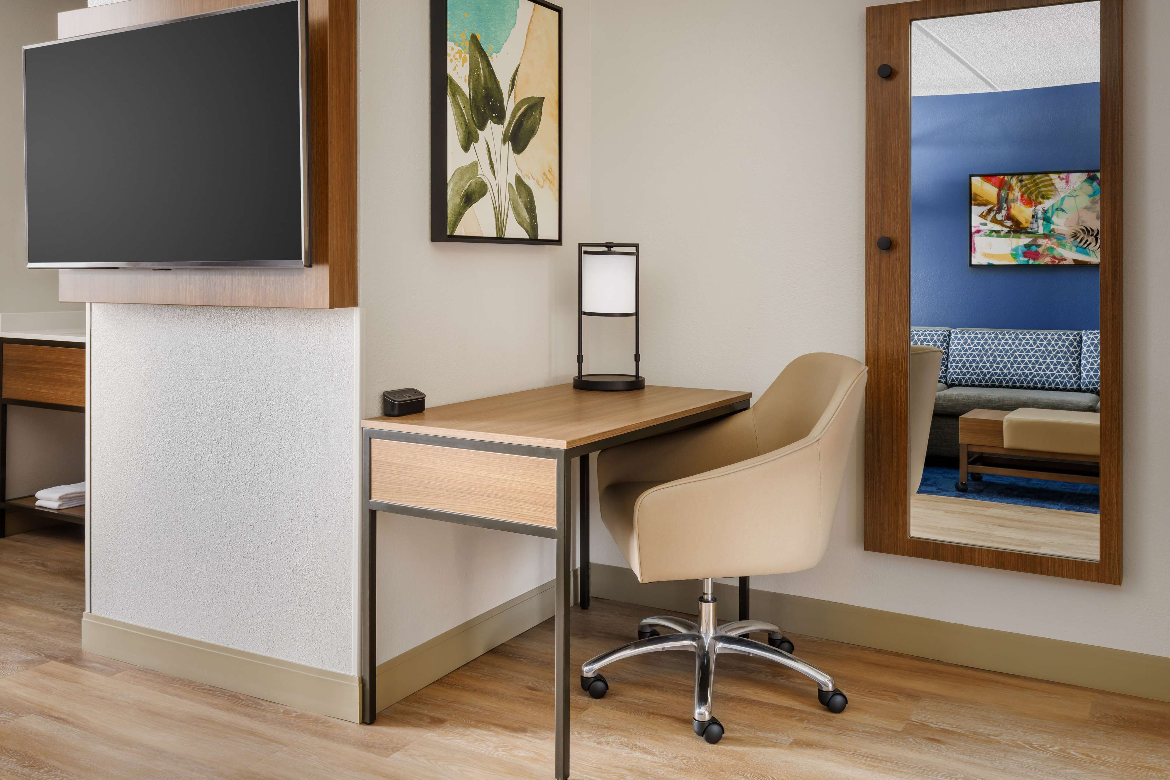 1 bedroom, premium bedding, down duvets, in-room safe