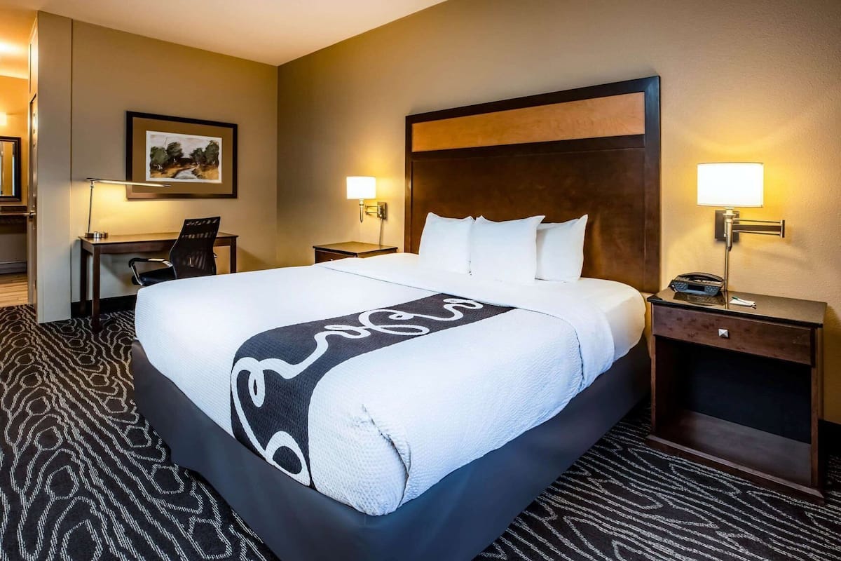 Premium bedding, pillowtop beds, desk, laptop workspace