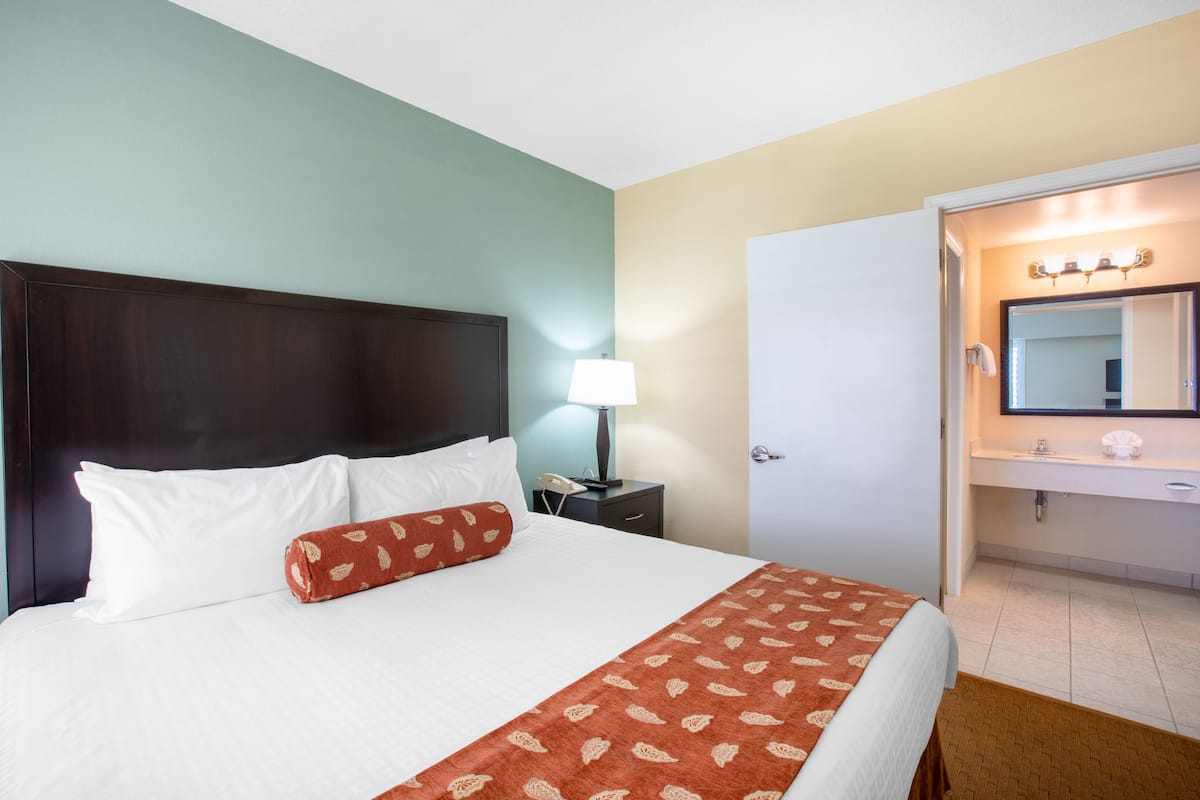 1 habitación, ropa de cama de alta calidad y cortinas blackout