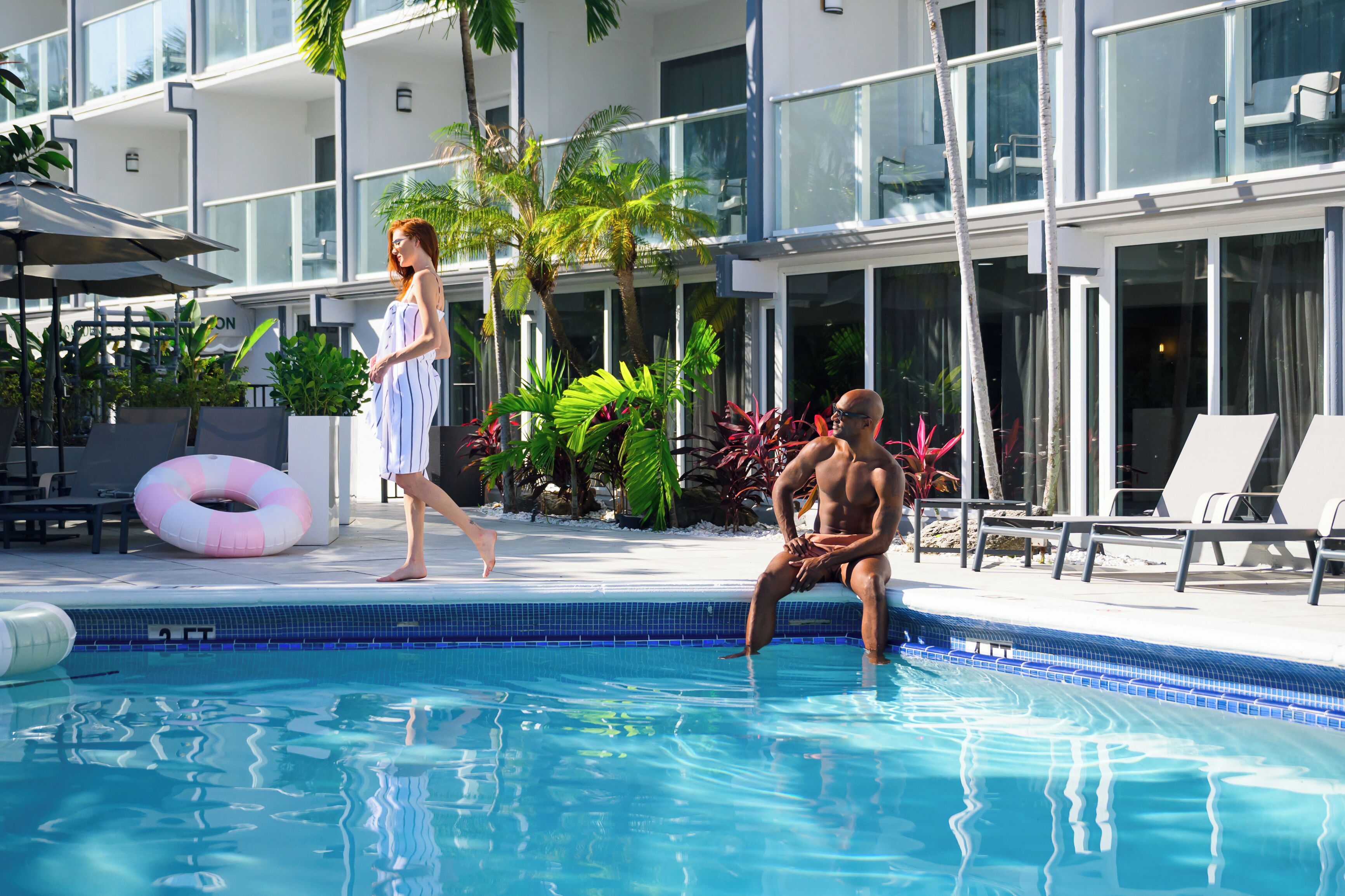 3 室外游泳池，恒温泳池，免费小屋，池畔遮阳伞