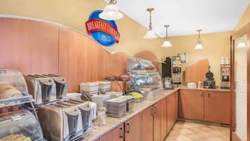 Tägliches inbegriffenes großes Frühstück