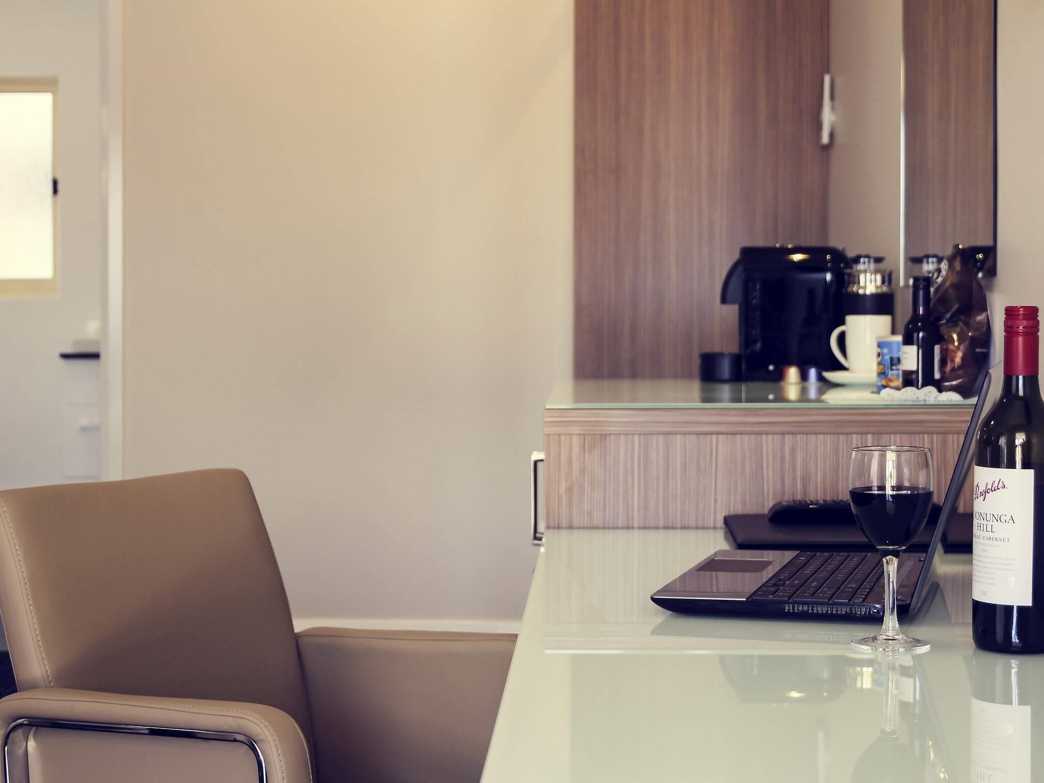 Privilege, Room, 1 King Bed