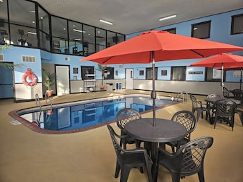 Riverview Inn & Suites, an Ascend Collection Hotel