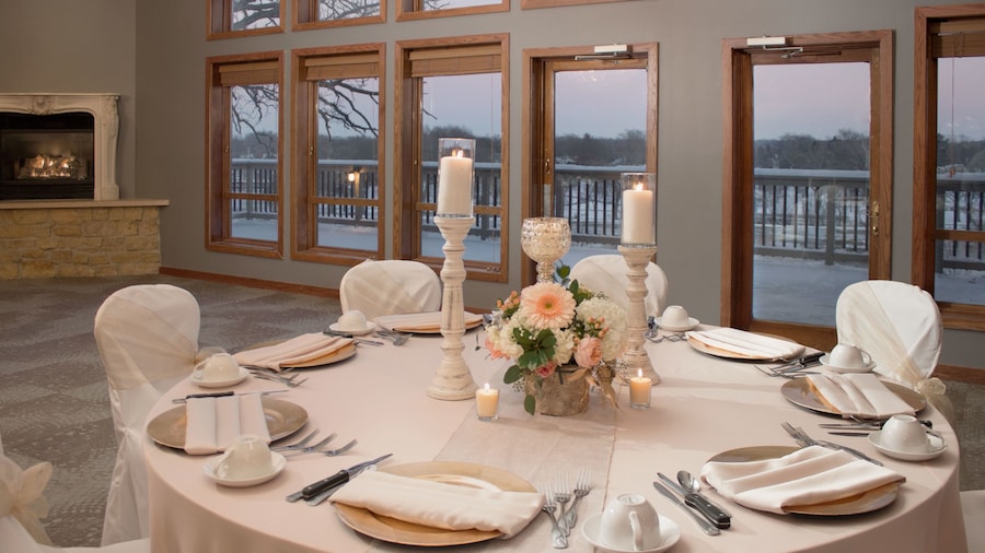 Riverview Inn & Suites, an Ascend Collection Hotel