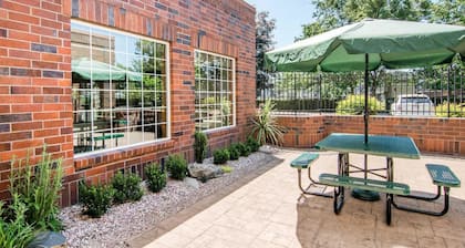 Comfort Suites Linn County