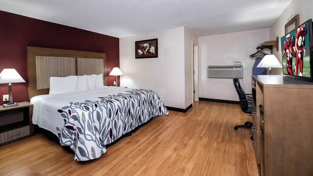 Unclassified image, 1 of 37, button - Red Roof Inn Neptune - Jersey Shore (Neptune City)