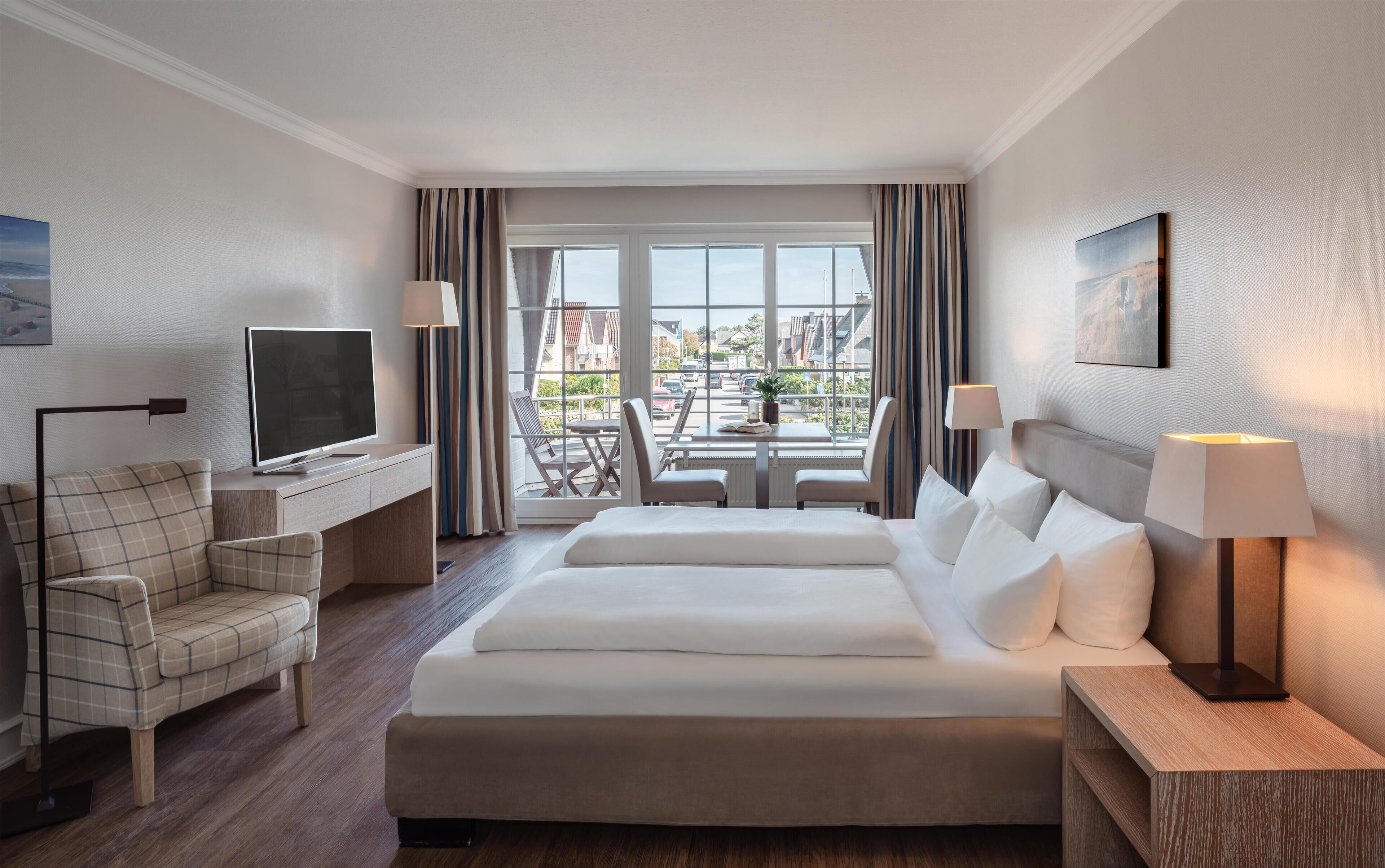 Estudio estándar | Ropa de cama hipoalergénica y caja de seguridad en la habitación 