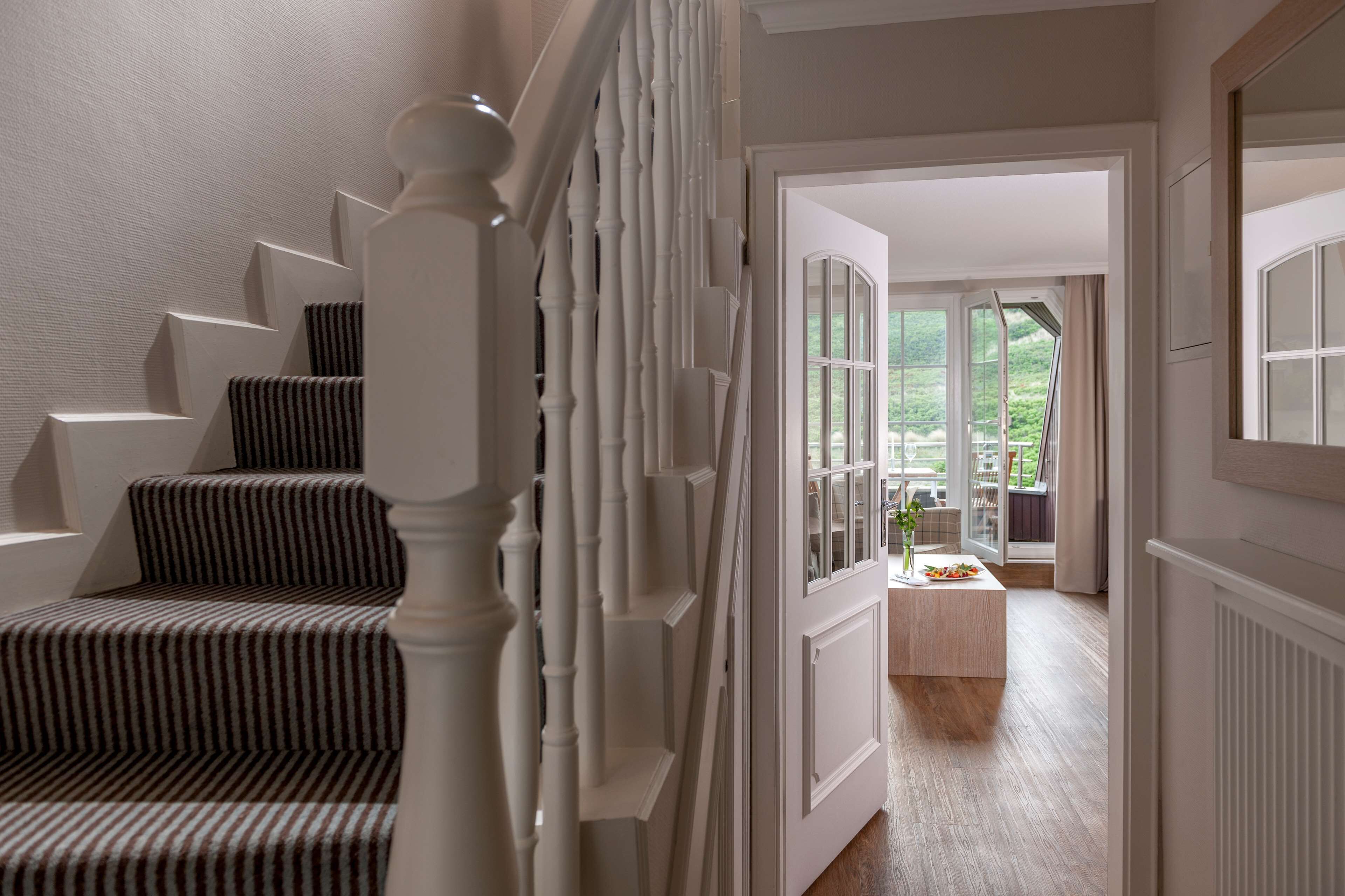 1 bedroom, hypo-allergenic bedding, in-room safe, soundproofing