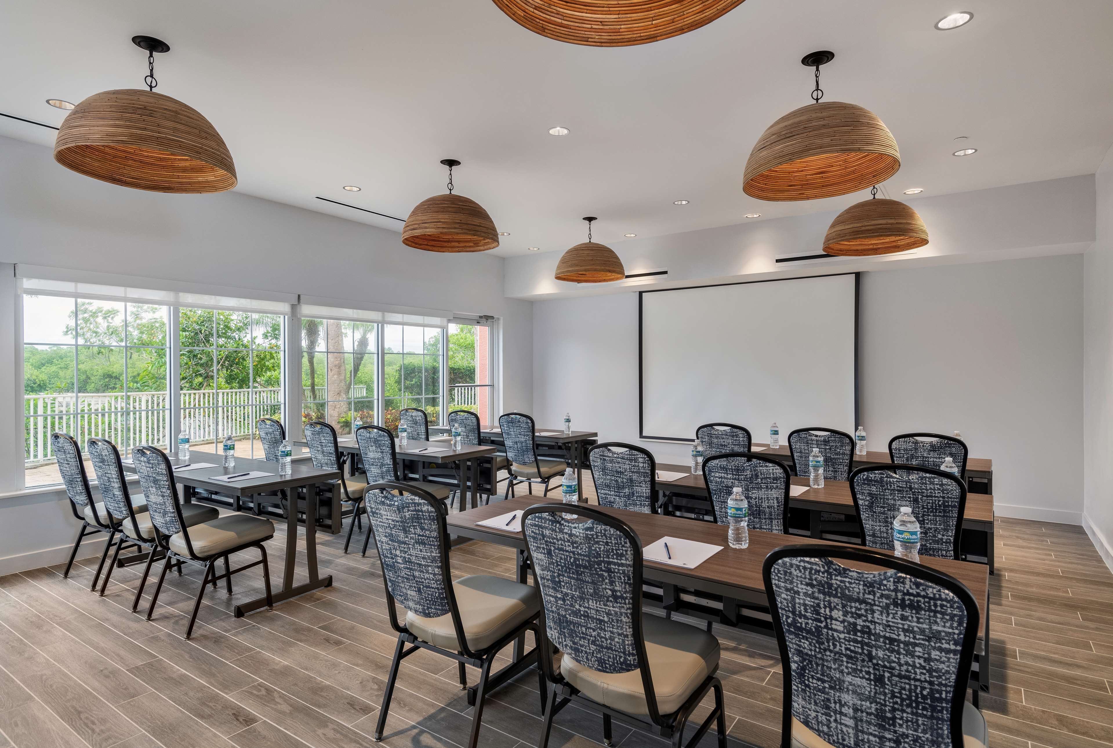 Meeting facility