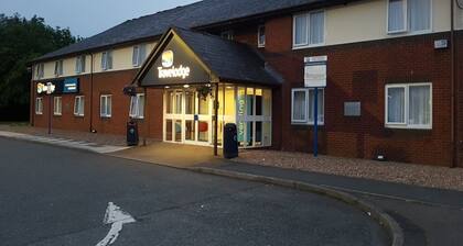 Travelodge Wakefield Woolley Edge M1 Northbound