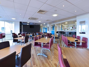 Dining - Travelodge Haverhill (Haverhill)