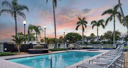 Fairfield Inn And Suites By Marriott Boca Raton