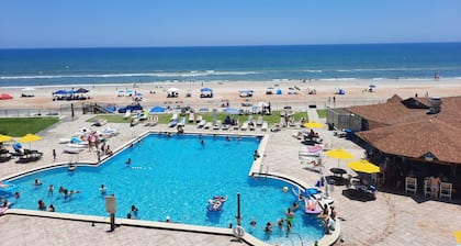 Hawaiian Inn Beach Resort