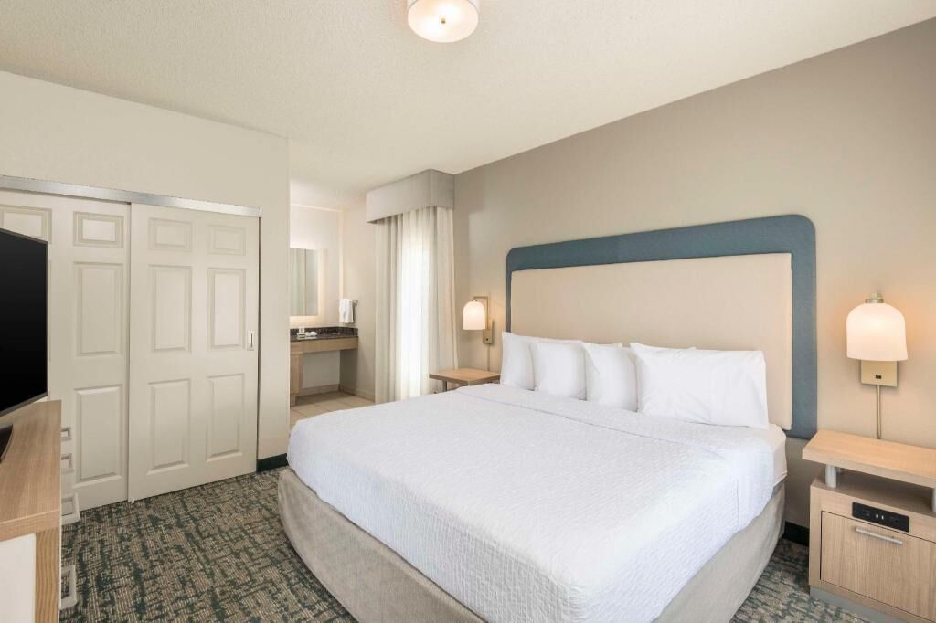 Hypo-allergenic bedding, desk, blackout drapes, soundproofing