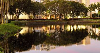 Homewood Suites by Hilton Miami-Airport/Blue Lagoon