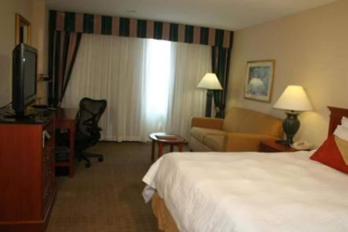 In-room safe, desk, laptop workspace, blackout curtains