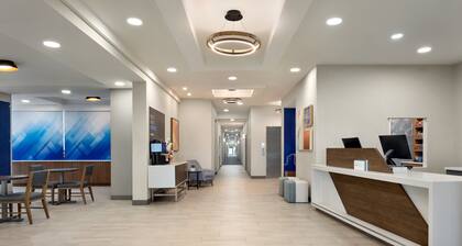 Holiday Inn Express Hotel & Suites Fort Pierce West by IHG