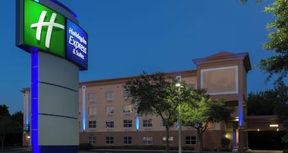 Holiday Inn Express Suites Plant City by IHG